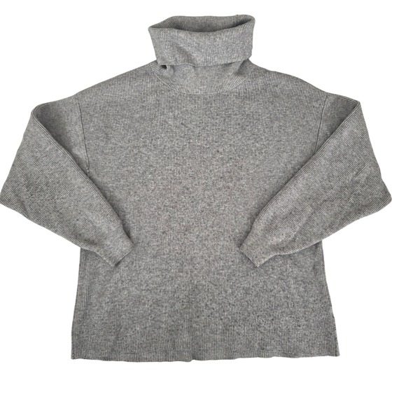 Free People Women's‎ Gray Ribbed Knit Tunic Turtleneck Pullover Sweater Size M - Picture 3 of 11